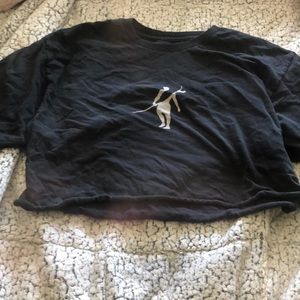 Black toes on the nose crop top